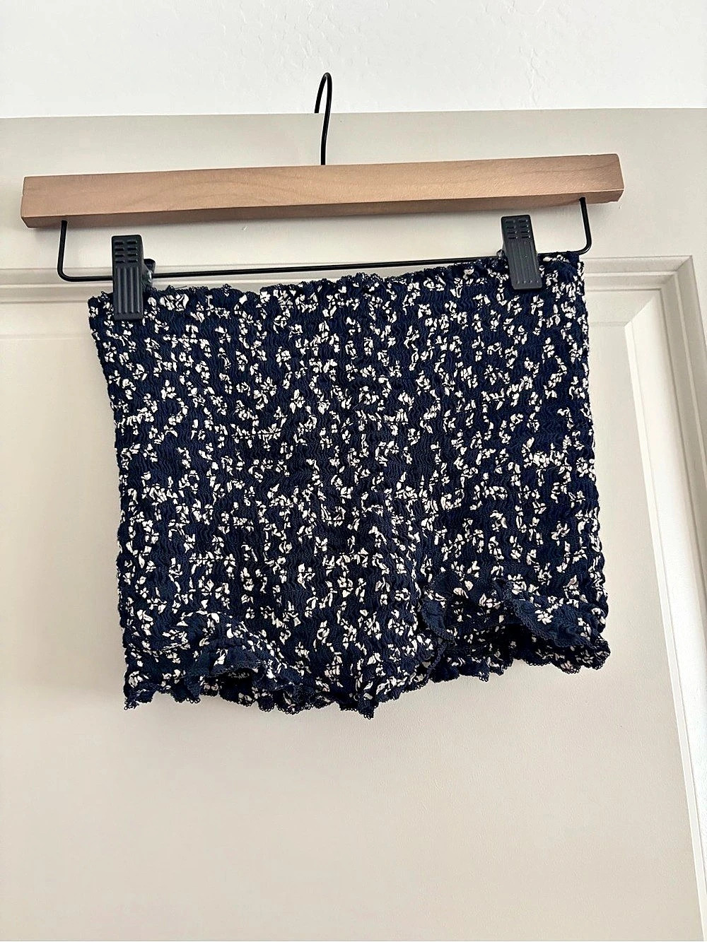 Free People Floral Mini Skirt in Blue & White Like New